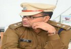 ऐ खाकीधारी.. ना झुकना है ना डरना है....  जवानों का हौसला बढ़ाती IPS 'अमित सिंह' की कविता