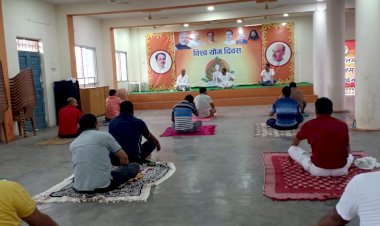 कोरोनाकाल में बढ़ी है योग की अहमियत - विवेक बंटी साहू