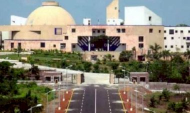 कांग्रेस की ट्रैक्टर पॉलिटिक्स पर भोपाल प्रशासन ने पानी फेरा - कलेक्टर ने जारी किये प्रतिबन्ध के आदेश