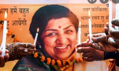 Lata Mangeshkar Forever : तस्वीरों के माध्यम से जानें दिवंगत गायिका का अब तक का सफर