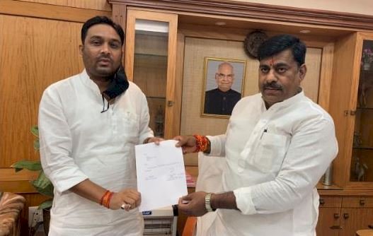 कांग्रेस का एक और विकेट गिरा, विधायक राहुल लोधी का इस्तीफा