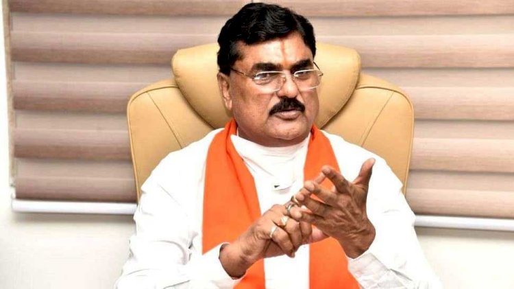 कमलनाथ के गढ़ में फिर आये पटेल ! कमल लहराने - बने प्रभारी मंत्री 